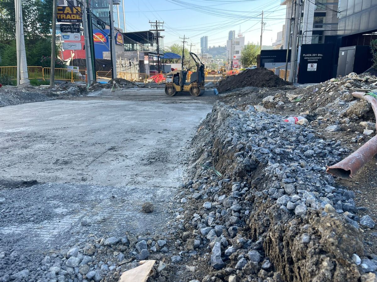 Obras de Centrito Valle tienen retraso / Víctor González Garza