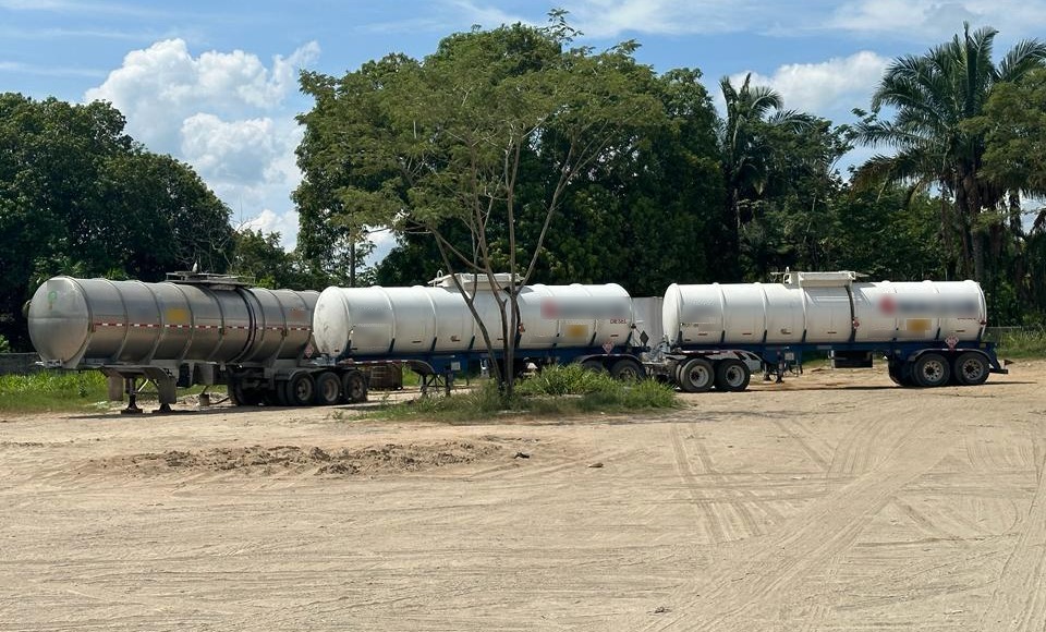 Personal de seguridad física de Pemex acudió al brindar apoyo. | Especial