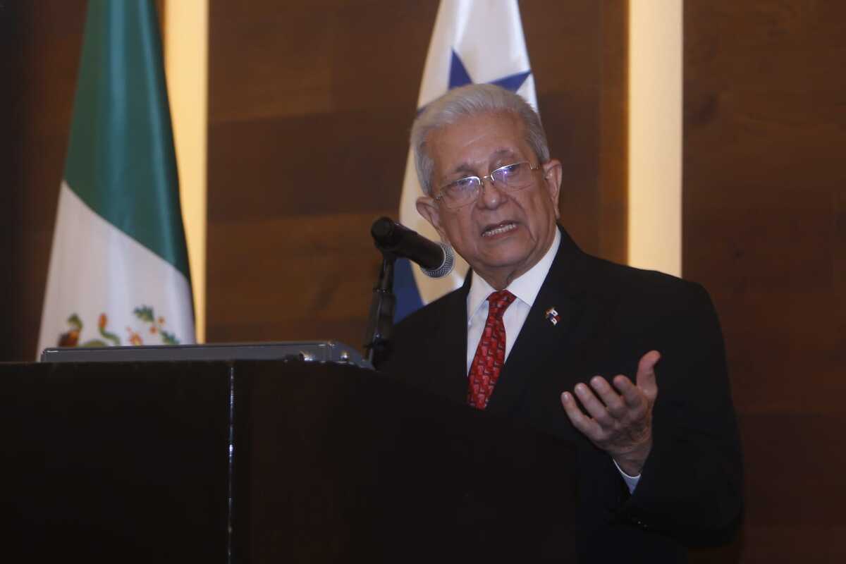 El embajador de Panamá en México, Alfredo Oranges. | Ariana Pérez
