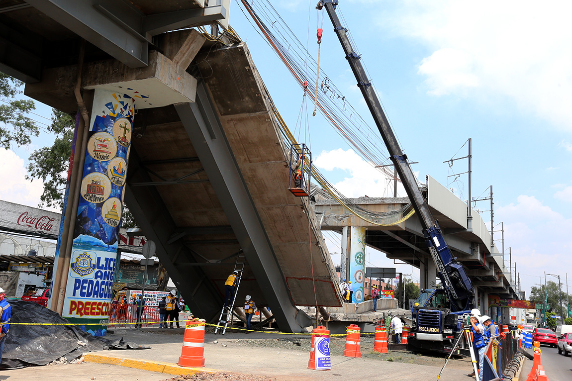 Colapso de L12 Metro CdMx. Javier Rios