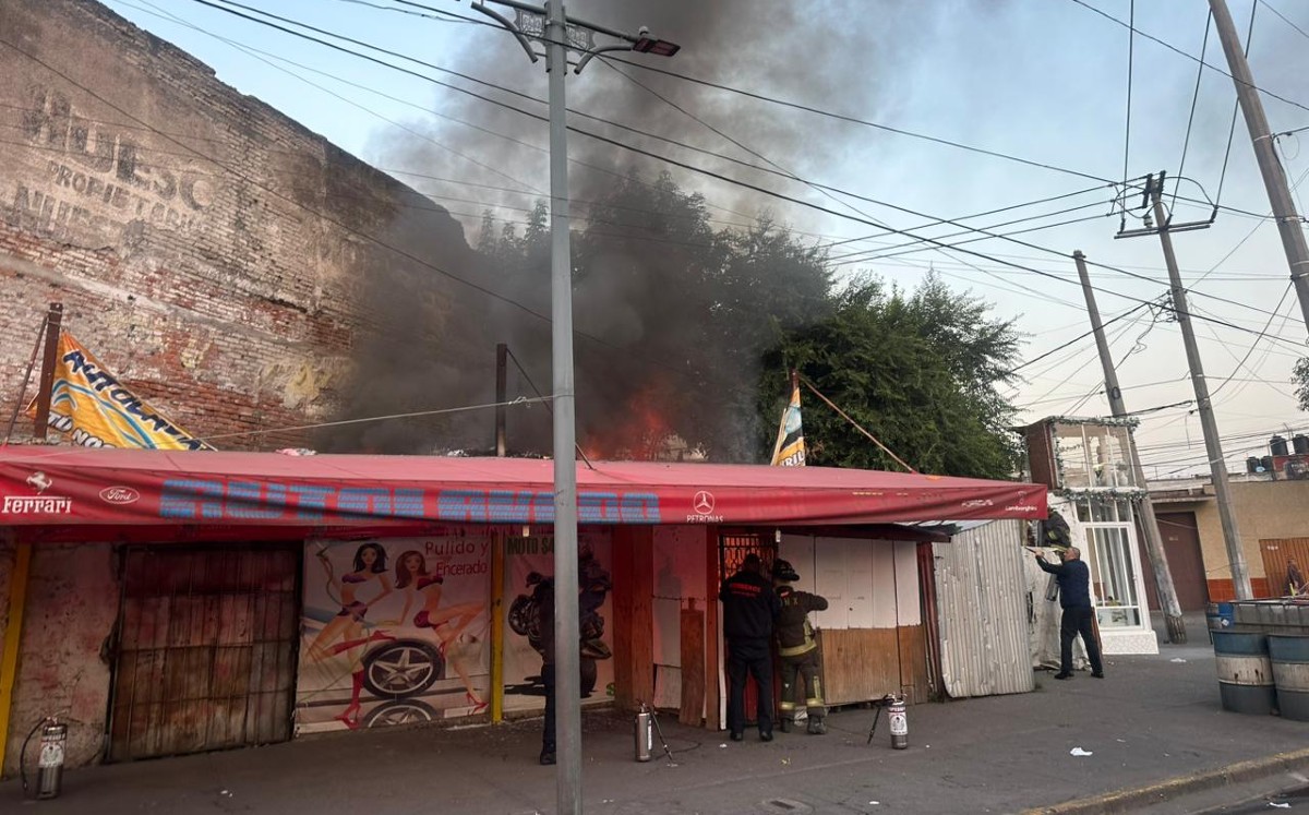 Incendio en bodega de la colonia Morelos en CdMx | Ramón Ramírez