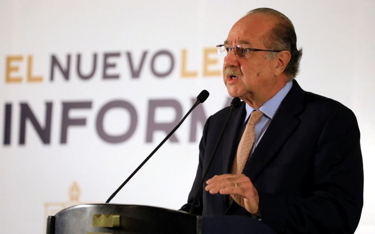 El secretario Javier Navarro Velasco explicó que el objetivo es que la ciudadanía no tenga problemas. Fotos: Especial y Roberto Alanís