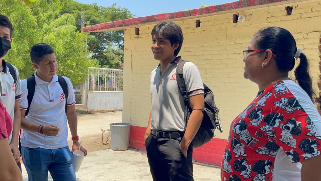 Estudiante Zapoteca ingresa a universidad de Estados Unidos