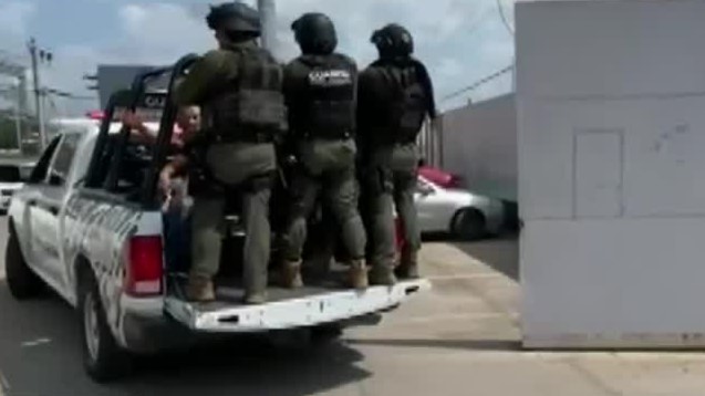 Tras operativo, detienen a 14 policías municipales de San Vicente, San Luis Potosí