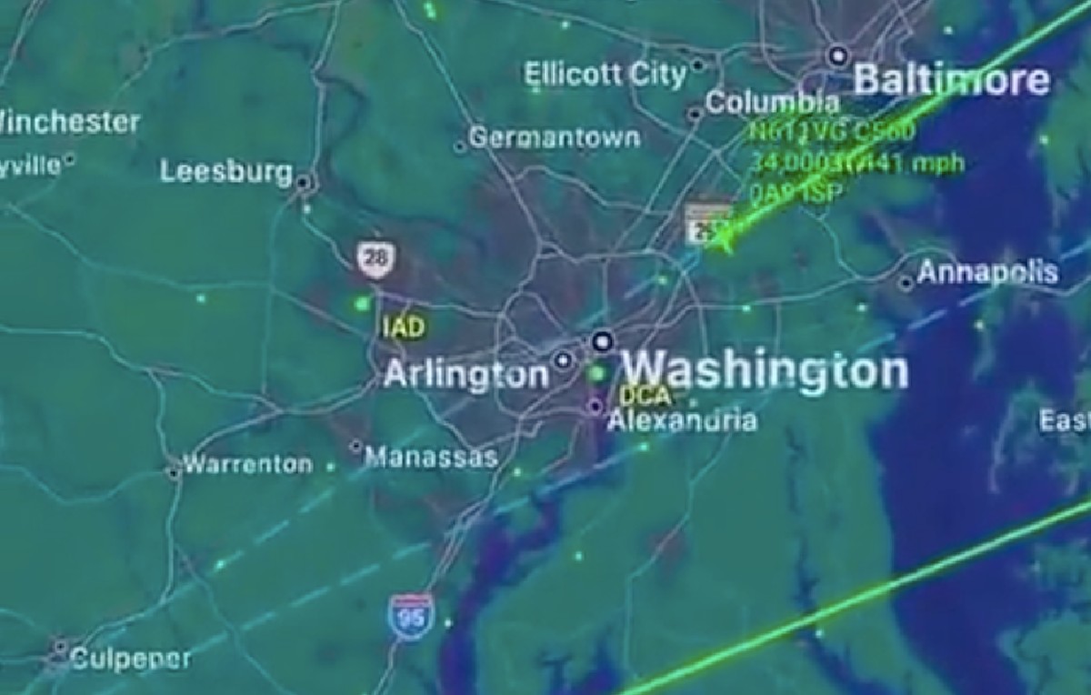 Ruta de la aeronave Cessna Citation (Twitter/@krassenstein)