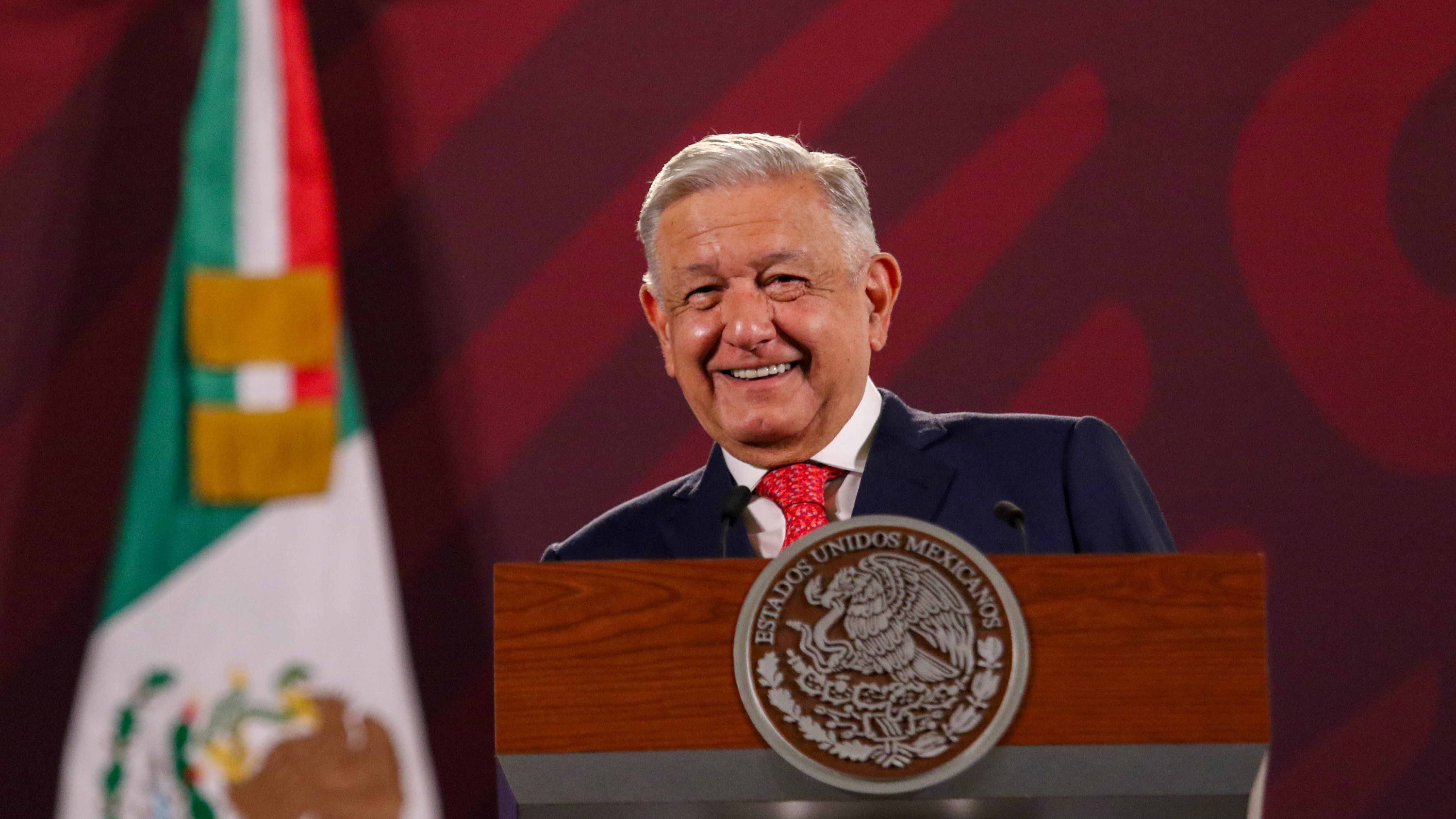 AMLO se comunicará con los virtuales ganadores; "Me dio gusto lo de ayer, lo celebro"