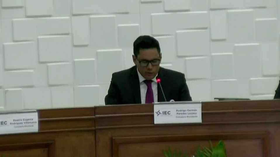 Conteo rápido da ventaja a Manolo Jiménez en elecciones en Coahuila