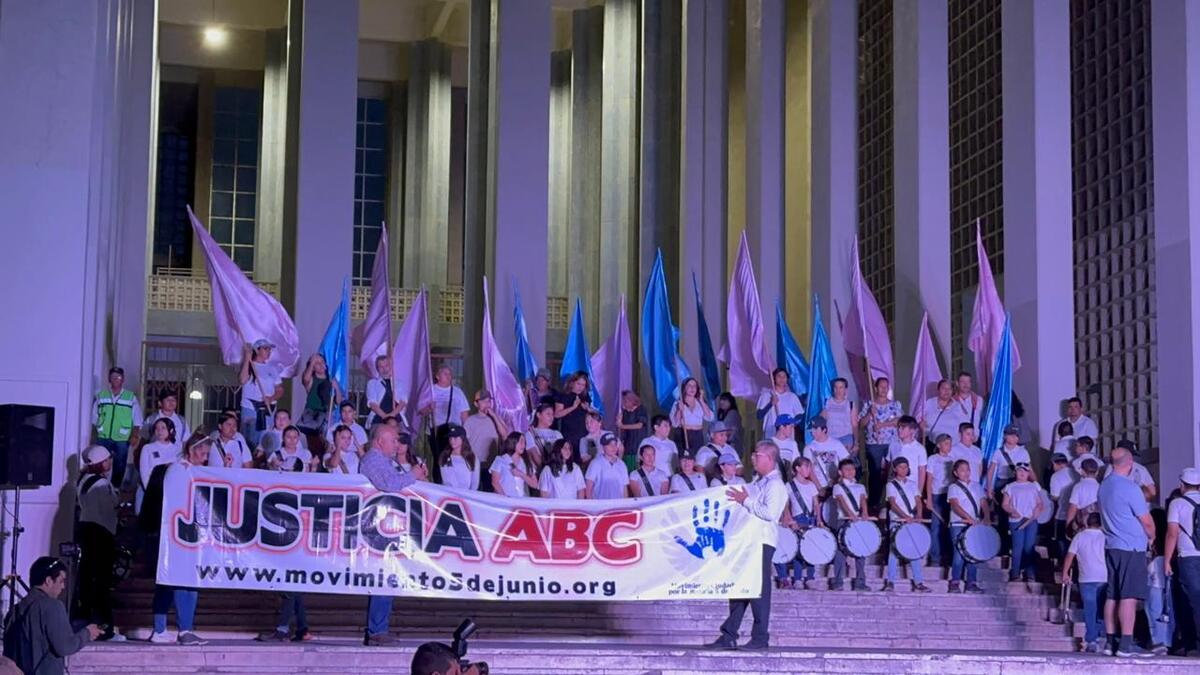 La protesta llegó a la Universidad de Sonora. | Especial