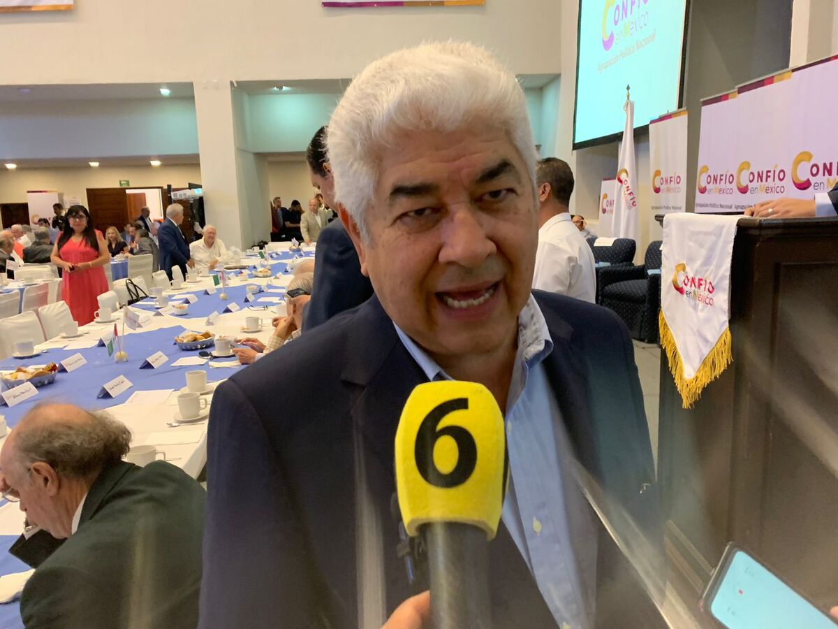 Ex gobernador Francisco Ramírez Acuña. (Roberto Hurtado)