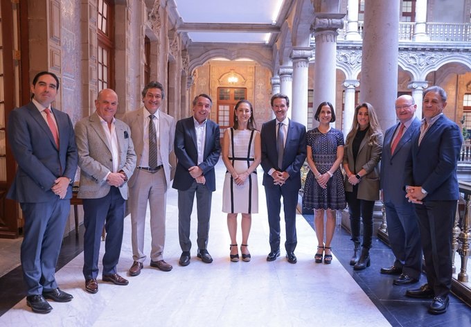 Encuentro de líderes en la Ciudad de México: Claudia Sheinbaum y Fundación Teletón.