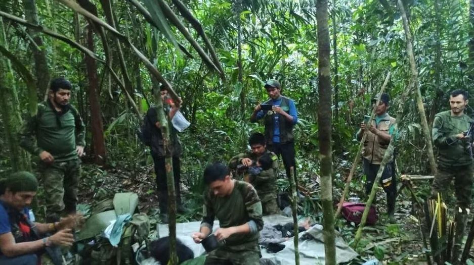 Niños perdidos en la Amazonía colombiana son encontrados con vida tras 40 días de búsqueda