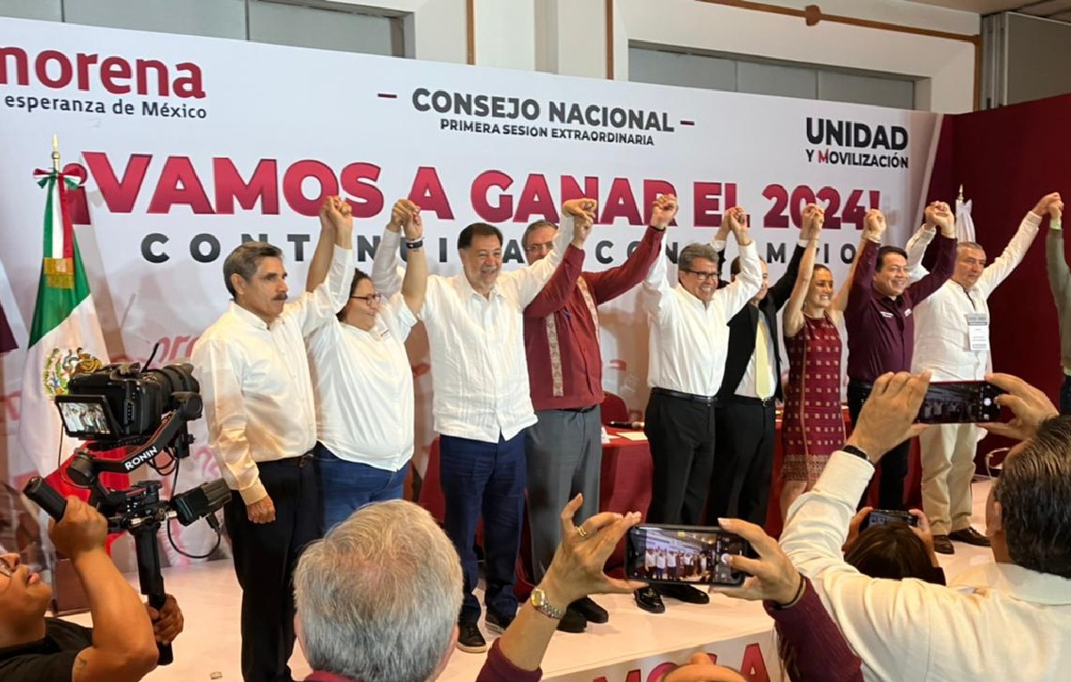 'Corcholatas' en evento del Consejo Nacional de Morena. (especial)