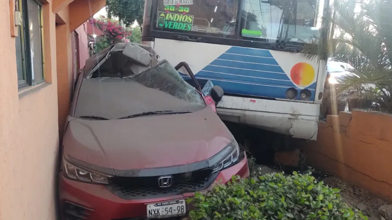 Accidente en la México-Pachuca deja al menos seis heridos