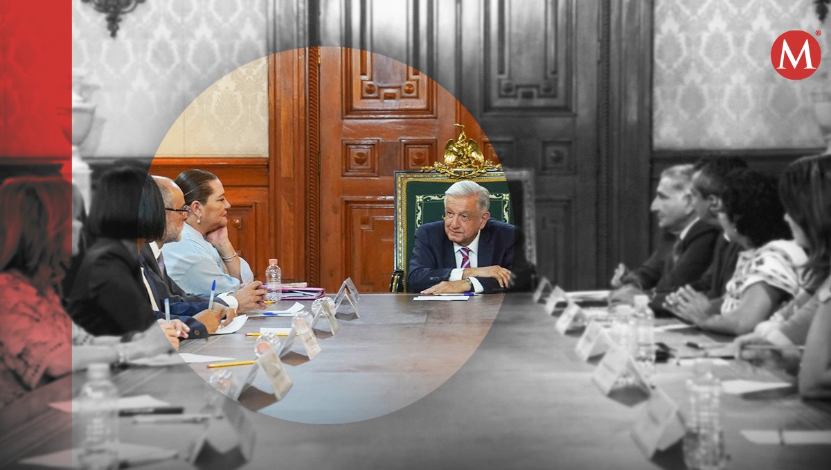 AMLO se reúne con consejeros electorales. (Especial)