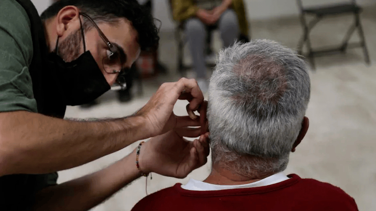 La UNAM recomienda audiometrías, ya que la audición se puede perder por malos cuidados