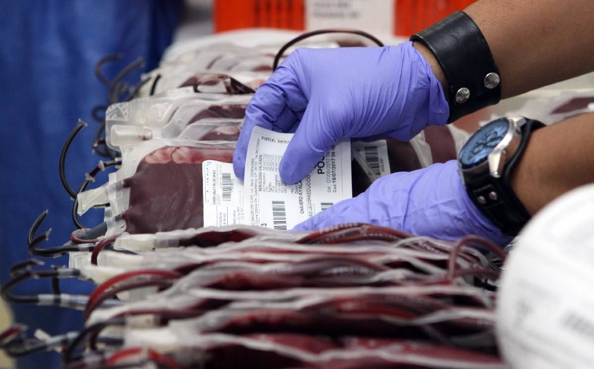 Para ser donante no debes haber presentado síntomas relacionados a la enfermedad por covid-19, diarrea o infección dental en los últimos 14 días