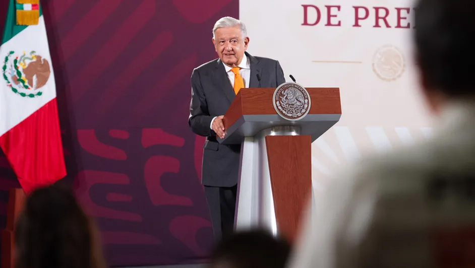 AMLO acusa que jueces no consideran delito grave el robo de gasolina