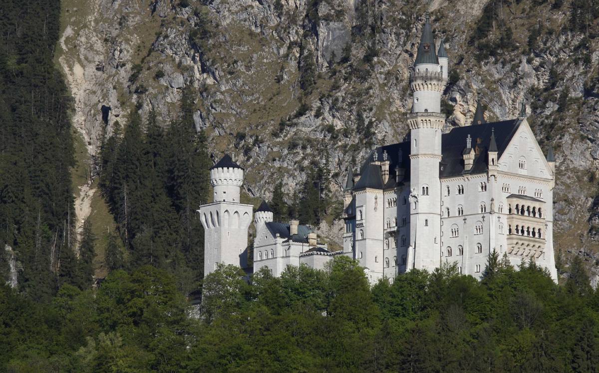 El castillo de Neuschwanstein es una popular atracción turística alemana. (AP).