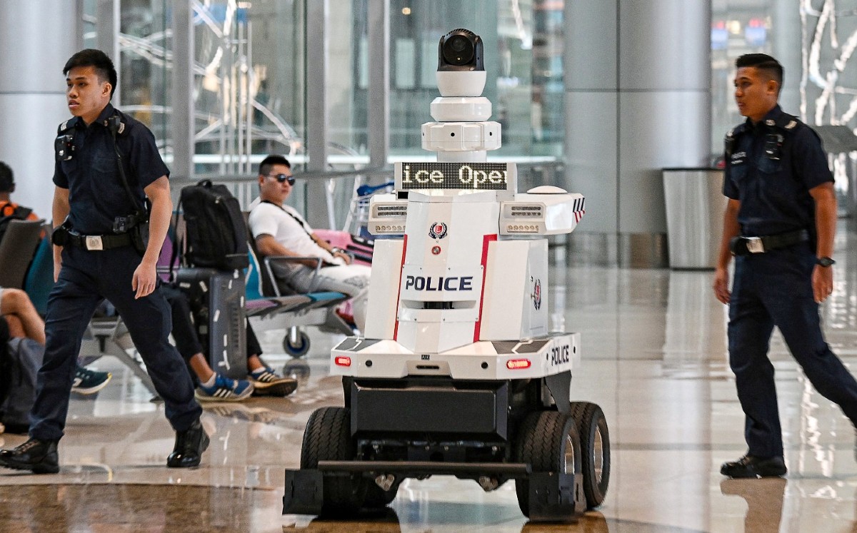 Singapur desplegará robots policías en sus calles| AFP