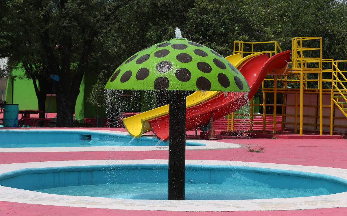 Albercas en Parque España en Monterrey| Jorge López