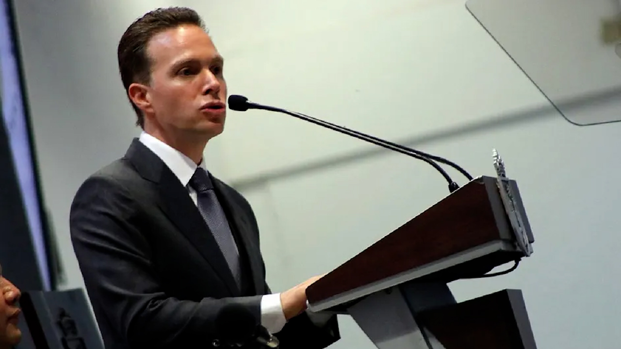 Manuel Velasco se registra como aspirante a la candidatura de Morena a la presidencia de 2024