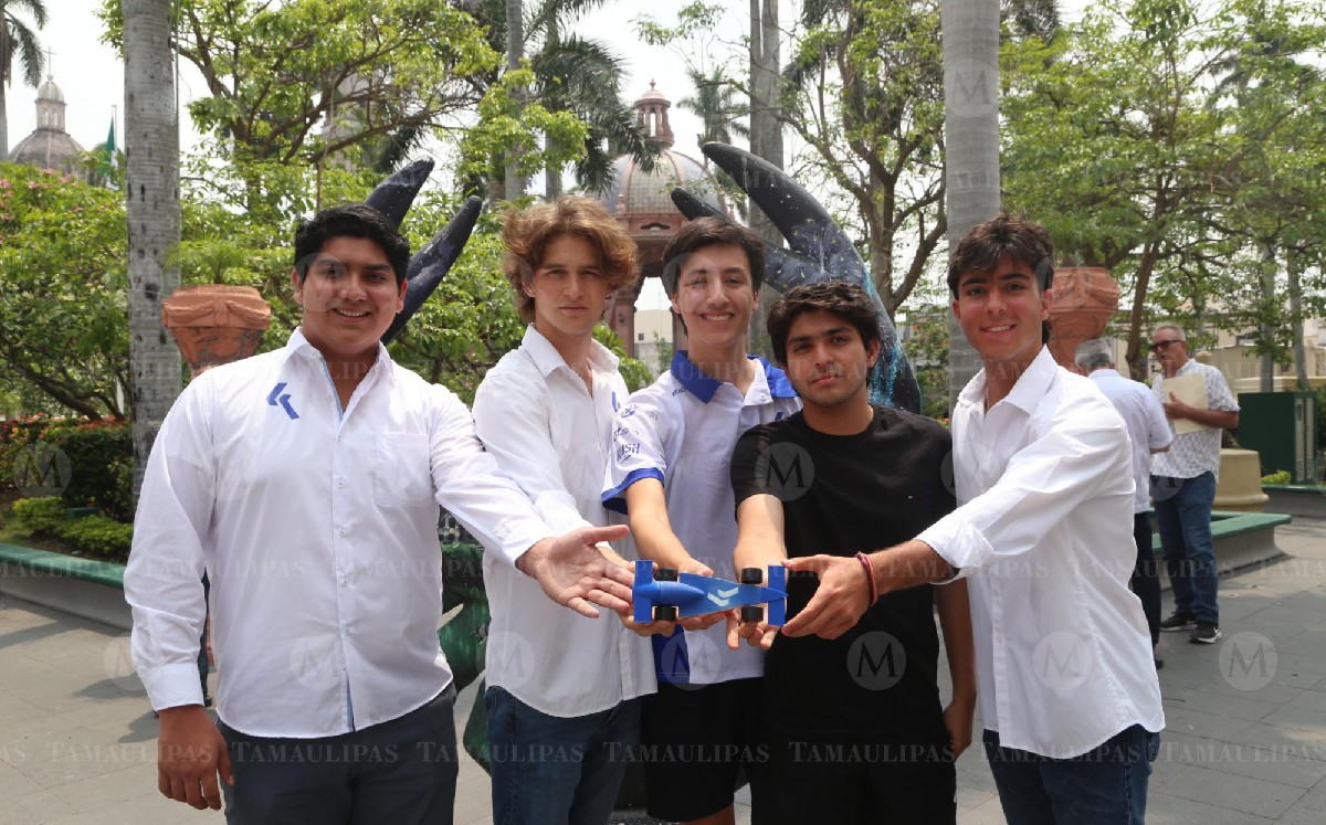 Primer equipo tamaulipeco en la F1 Schools. (Yazmín Sánchez)