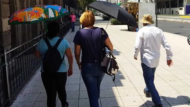 Reportan ocho defunciones por tercera onda de calor