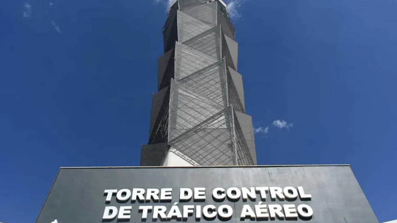 Gobierno amplía plazo para que aerolíneas de carga trasladen sus operaciones al AIFA