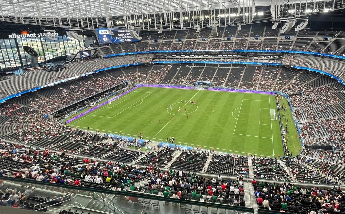 El estadio para ver al Tri ante Panamá lució vacío (Enrique Martínez)