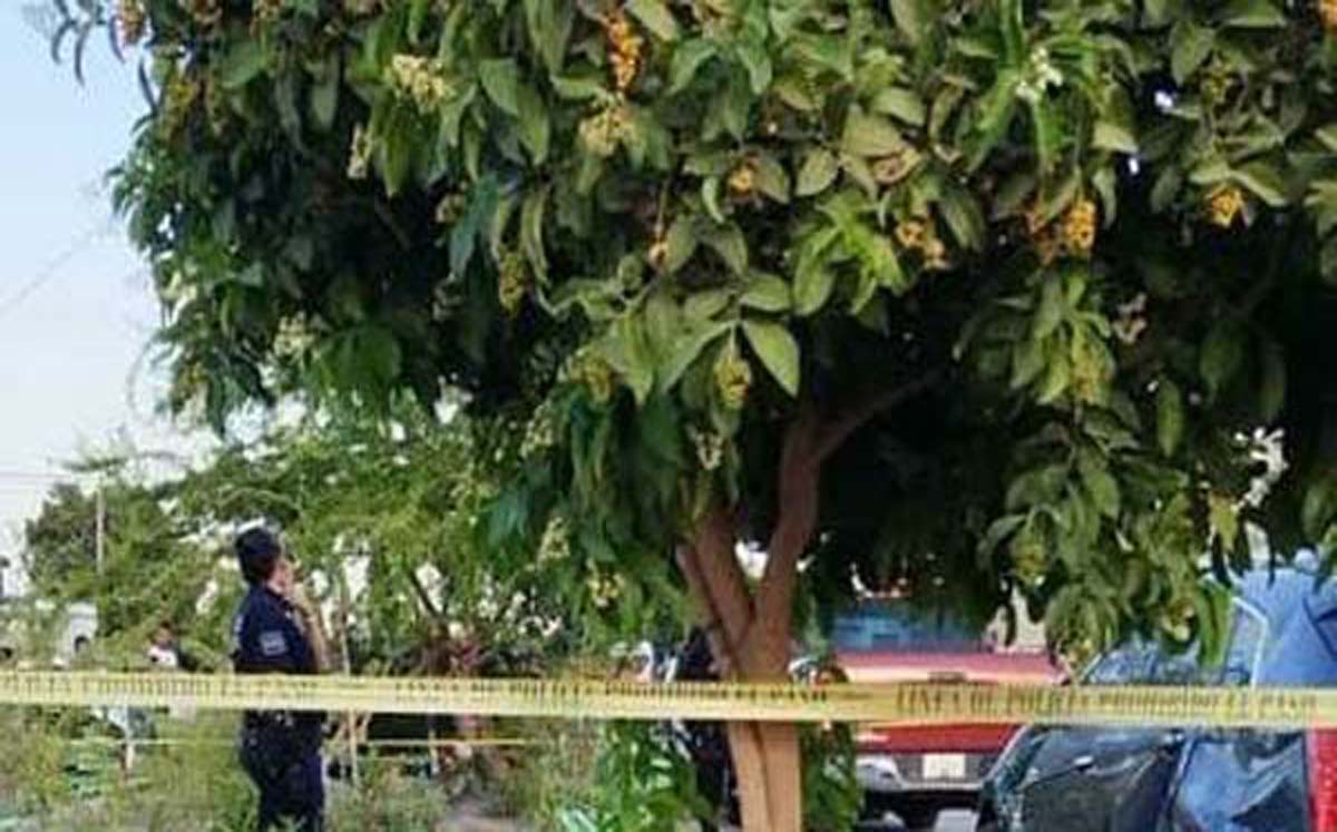 El hombre no portaba casco al momento del impacto. (Especial)