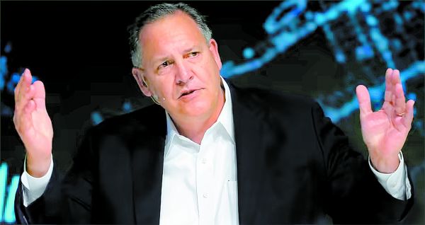 Greg Hayes resalta el comercio que existe entre Washingon y Pekín. Reuters
