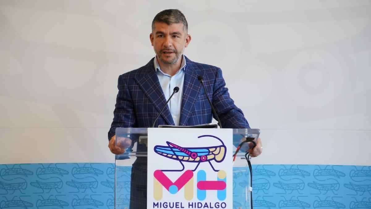 Mauricio Tabe, alcalde de Miguel Hidalgo, en rueda de prensa (Especial)
