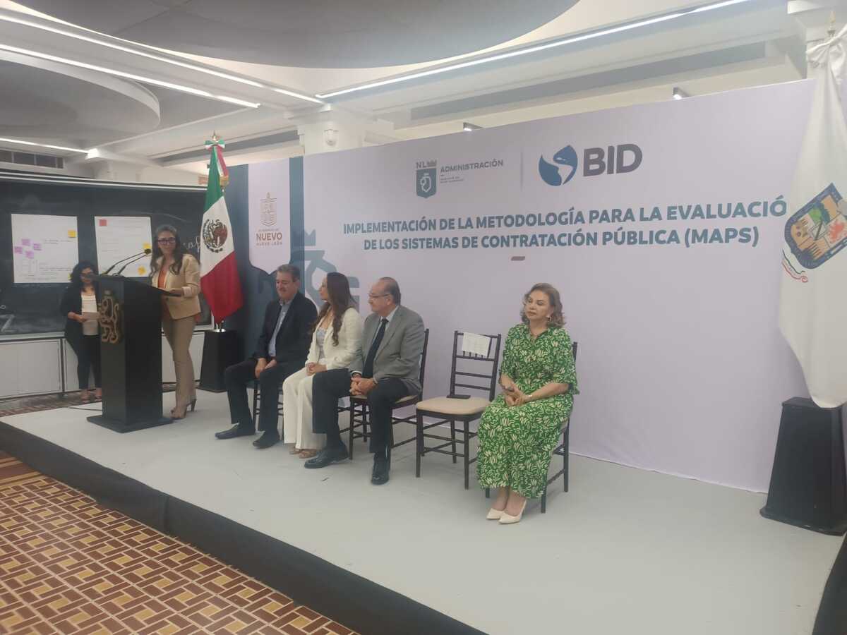 NL implementa junto a BID metodología para contrataciones públicas. Foto: Eduardo Mendieta