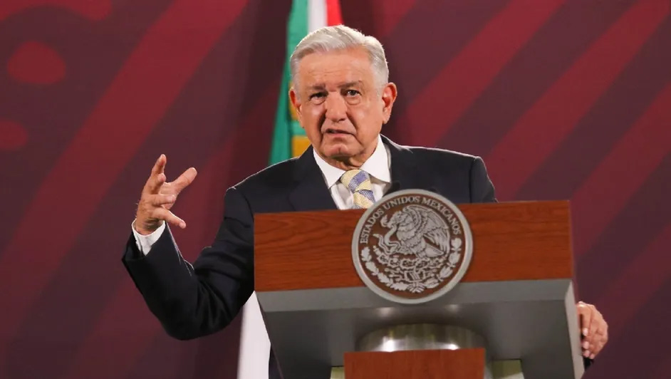 Pemex pidió permiso para hacer fracking; AMLO lo frena