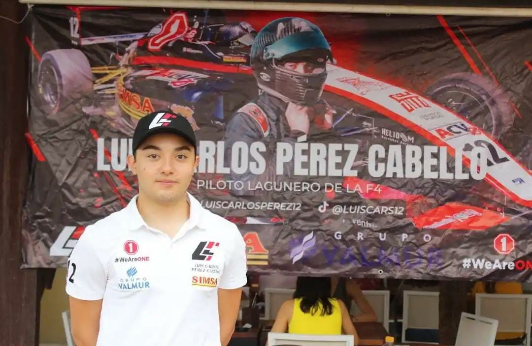Piloto lagunero de Fórmula 4, Luis Carlos Pérez Cabello. (Especial)