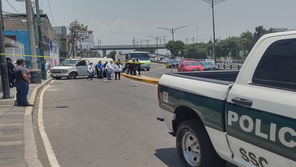 Se mantuvieron cerrados los carriles laterales de Periférico Ermita Iztapalapa | Carlos Tejeda