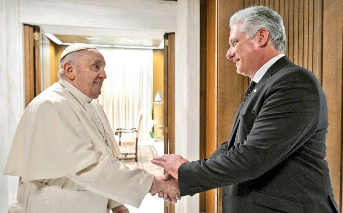 El papa Francisco recibió a Díaz-Canel en el Vaticano. (@DiazCanelB).