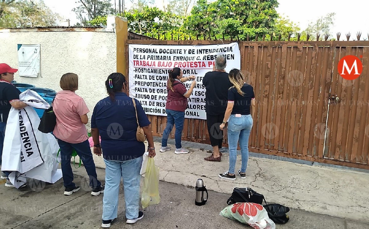 Protestan en escuela de Tampico. (Yazmín Sánchez)