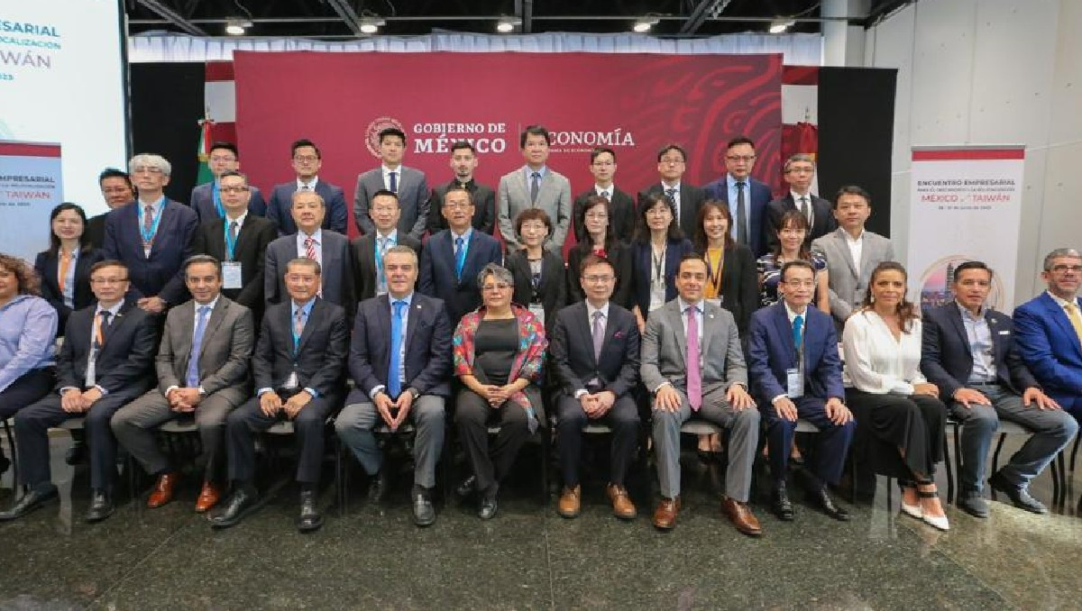 Encuentro empresarial para el crecimiento económico y la relocalización. | Especial