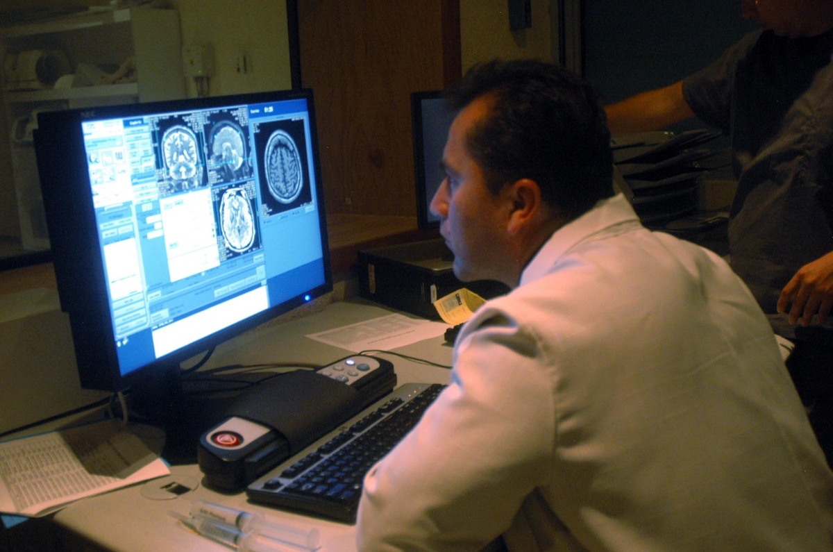 Mutación genética, responsable de entre cinco y diez por ciento de esclerosis lateral amiotrófica. (Especial)
