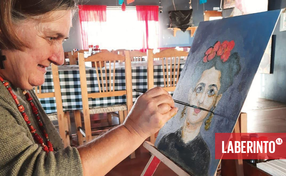 Rocío Hoffmann Silva, artista plástica e impulsora de Art World Rosarito en Baja California. (Especial)