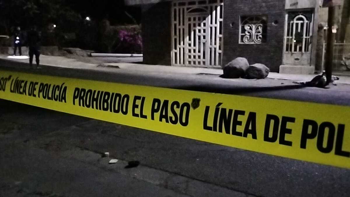 Hallan a hombre muerto en colonia Santa Elena de la Cruz de Guadalajara (Vicente Torres Alfaro)