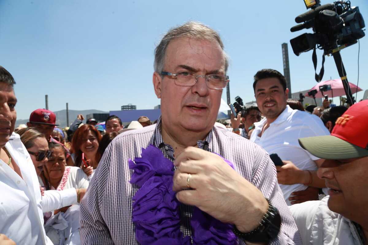 Marcelo Ebrard  sentenció que seguirá recabando las demandas más sentidas de todos los sectores de la población (Jorge Sánchez)