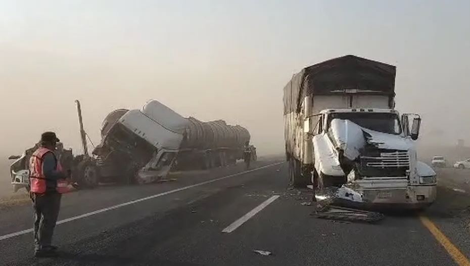 Reportan carambola en la autopista Guadalajara-Colima; hay siete heridos