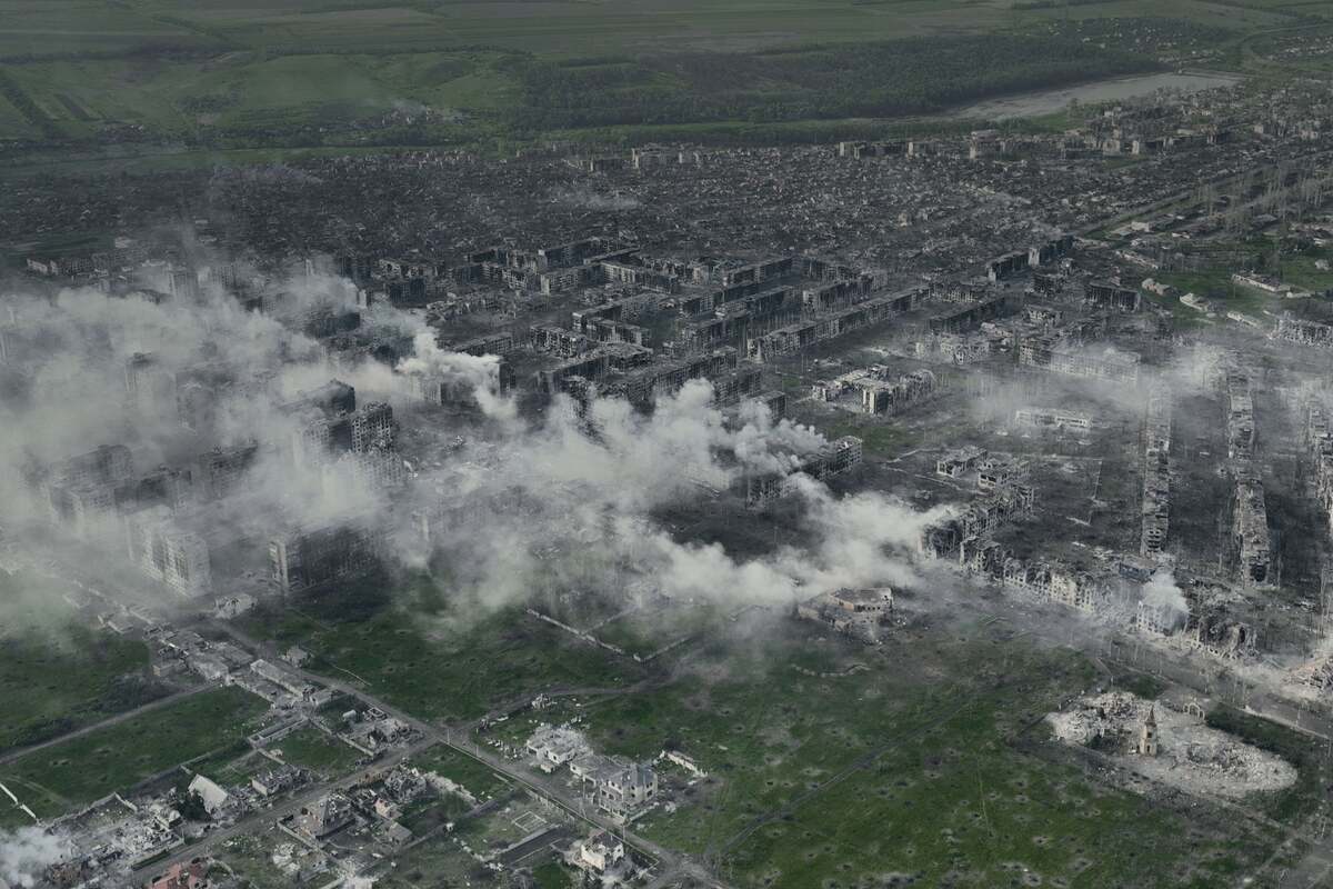 Vista aérea de Bájmut, lugar de intensas batallas entre las fuerzas armadas de Ucrania y Rusia. (AP)