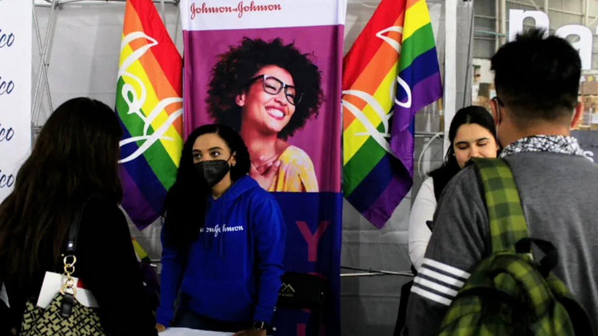 Hay casi 300 empresas certificadas como buenos lugares para trabajar para la comunidad LGBT+