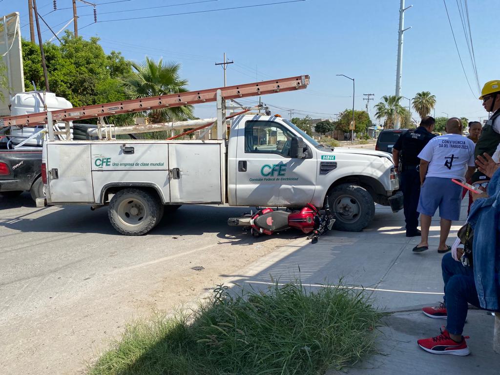 Motociclista sufre fractura en brazo. (Especial)