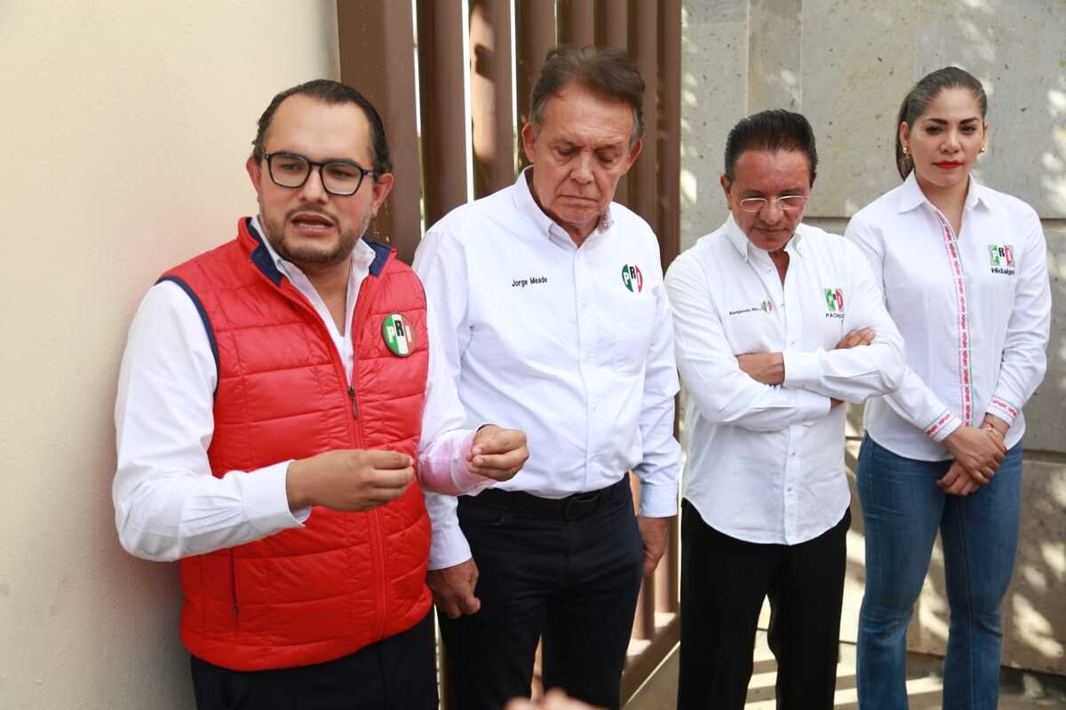 Mendoza Bustamante consideró que ya se habían ido hace mucho tiempo y solo hicieron un montaje mediático para afectar al partido (Jorge Sánchez)