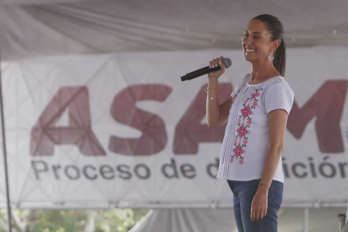 "Ni un paso atrás, ni un paso de la derecha", destacó Sheinbaum | Ariana Pérez