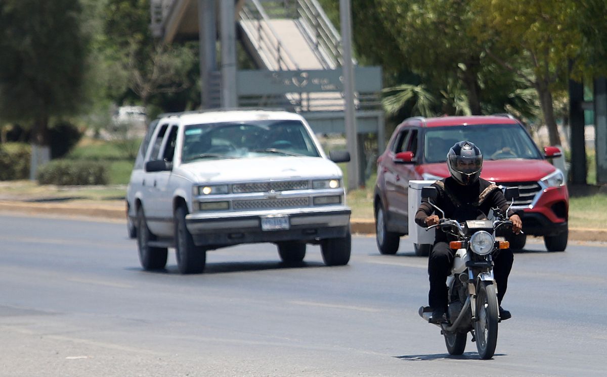 Sancionarán a motociclistas en Gómez Palacio. | Rolando Riestra